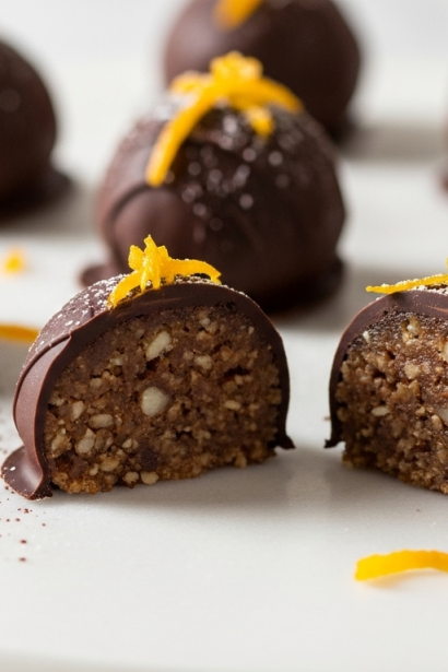 Crafting Healthy Orange Chocolate Bites: Zesty Delight