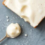 رحلة لا تُنسى لاكتشاف الحلوى من الحليب المتخثّر الطازج، بمذاق غني.