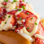 30-Minute Best Lobster Rolls Unveiled: Classic Connecticut vs. Maine Styles