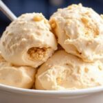 آيس كريم الزنجبيل بنكهة الجوز الأخضر، كريمي نيو إنجلاند الكلاسيكي، بإحساس جديد.