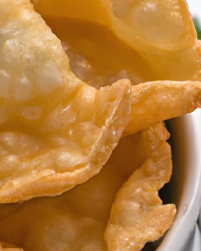 Dip into Delight: Hot & Creamy Crab Rangoon with Chips