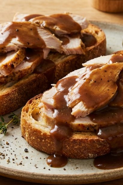 Savory Open-Faced Hot Turkey Sandwiches with Rich Gravy