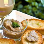 Savor Tuscany: Chicken Liver Pâté on Crispy Crostini
