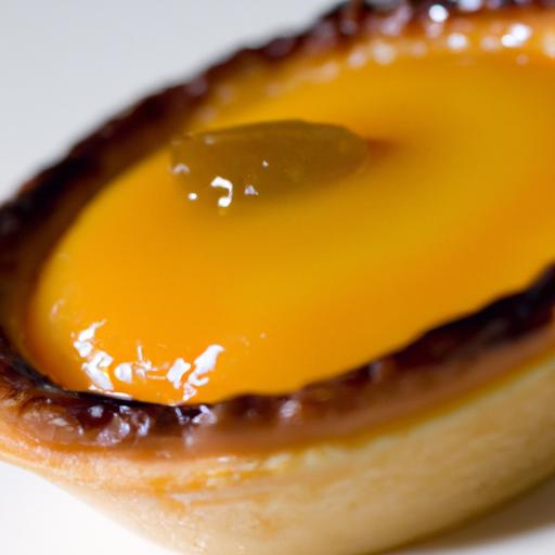 Golden ‍Delight:‍ The Irresistible Charm ⁢of Quindim ⁣tarts