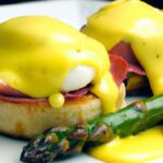 Mastering Perfect Eggs Benedict: The Art of Hollandaise Sauce